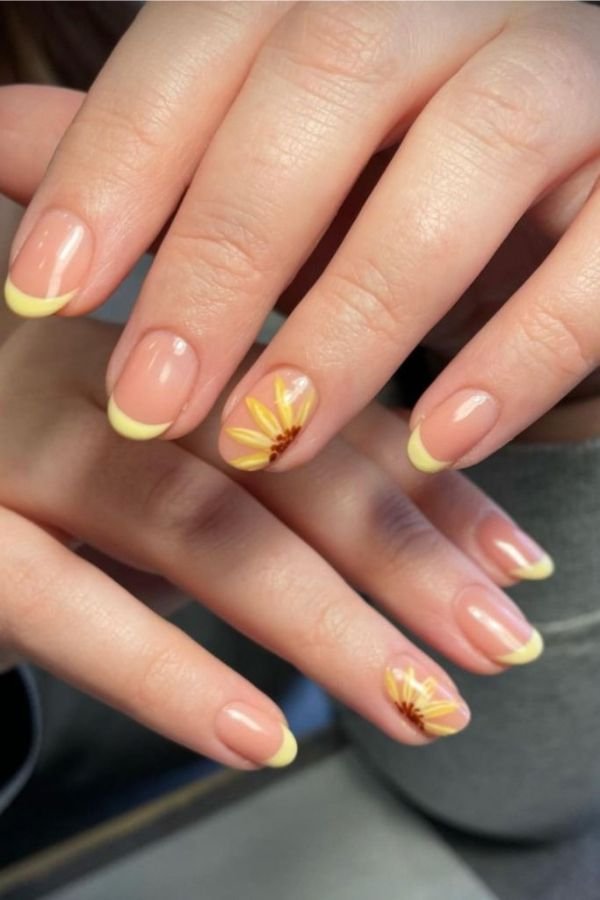 Simple Nail Designs Short