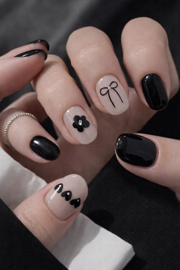 Black Nail Designs Square