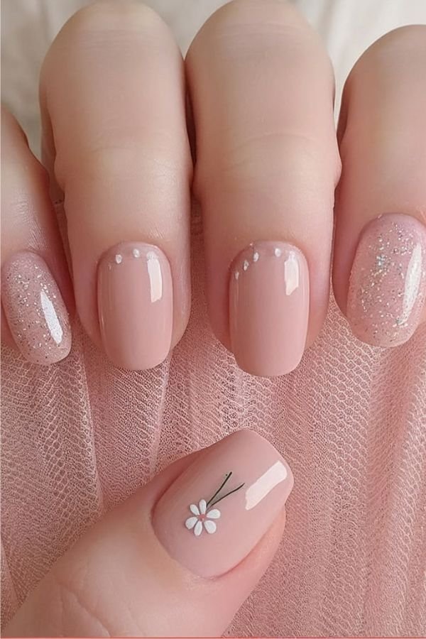 Simple Nail Designs for Short Nails