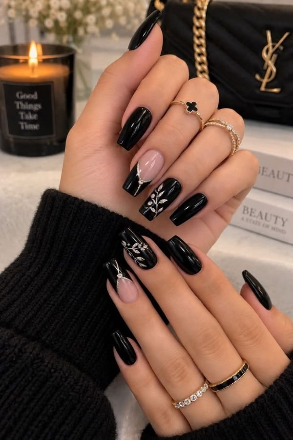 Black Nail Designs Ideas
