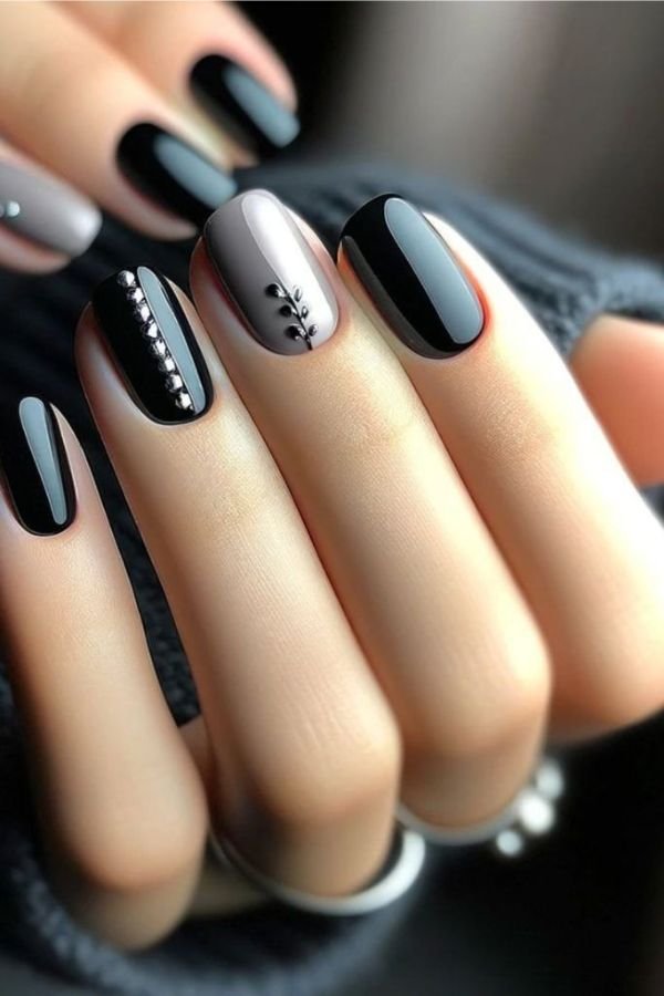 Black Nail Designs Trending Now