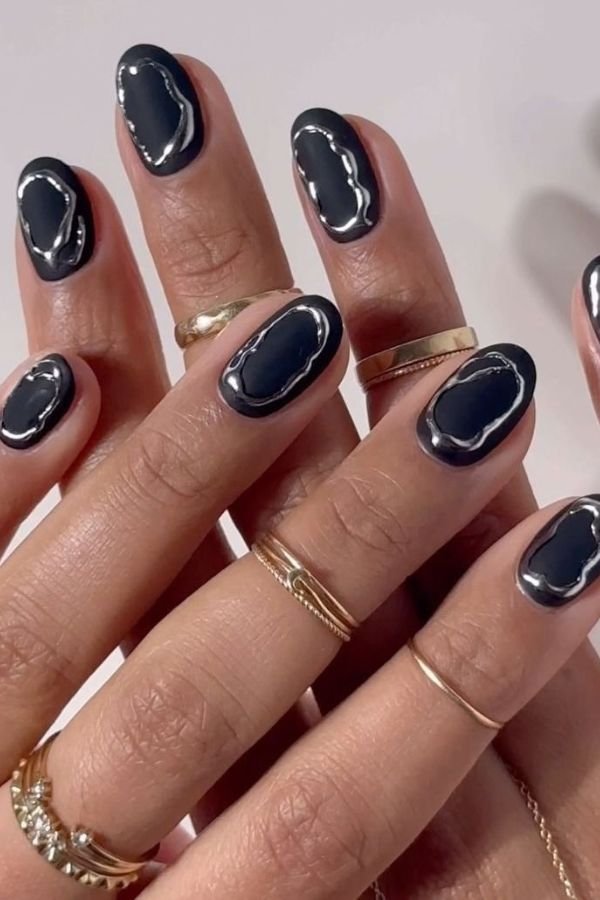 Black Nail Designs Short Nails