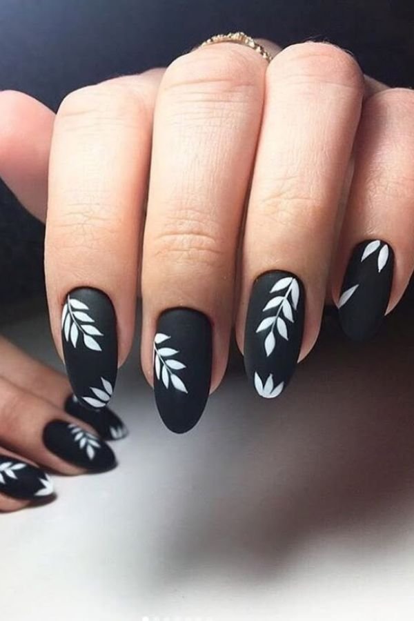 Black nail designs summer
